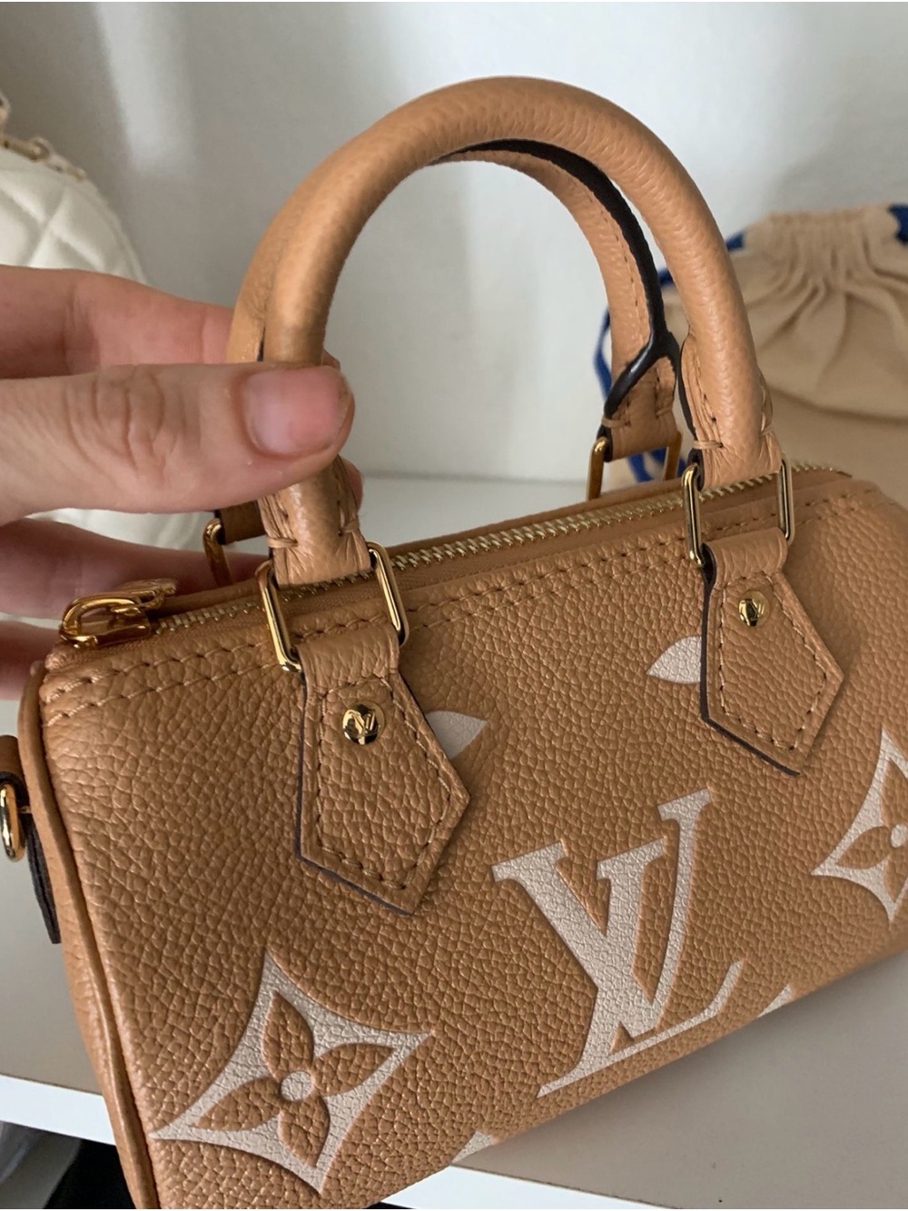 Louis Vuitton Tan and White nano Mini Speedy bag - Picture 2 of 5